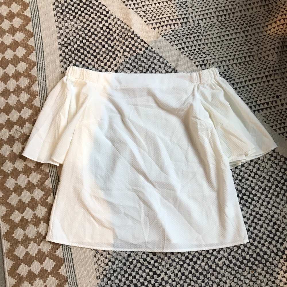 American Threads white blouse